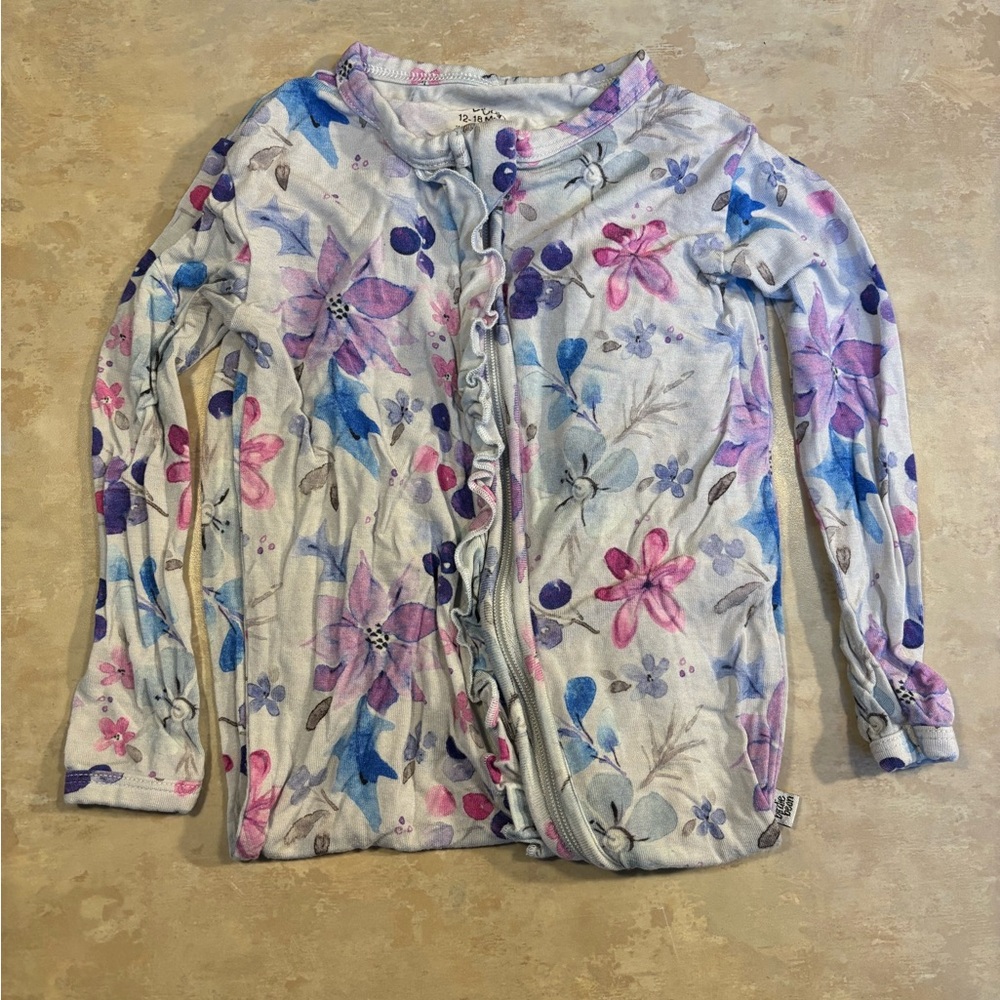 Birdie Bean zippy size 12-18m. Smoke free, clean home.